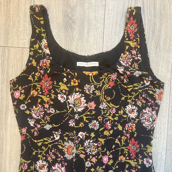 Peruvian Connection fitted floral dress - Picture 3 of 5